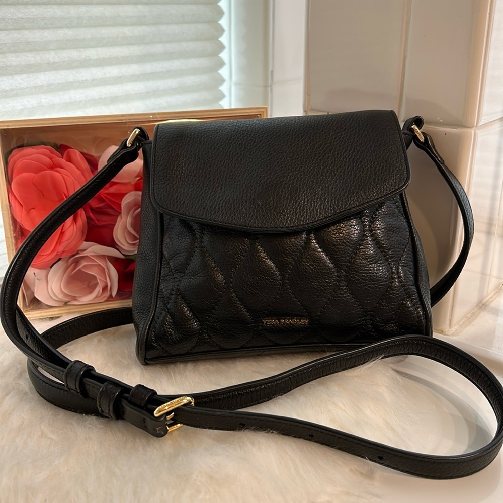 Vera Bradley Leather Quilted Sarah Crossbody EUC